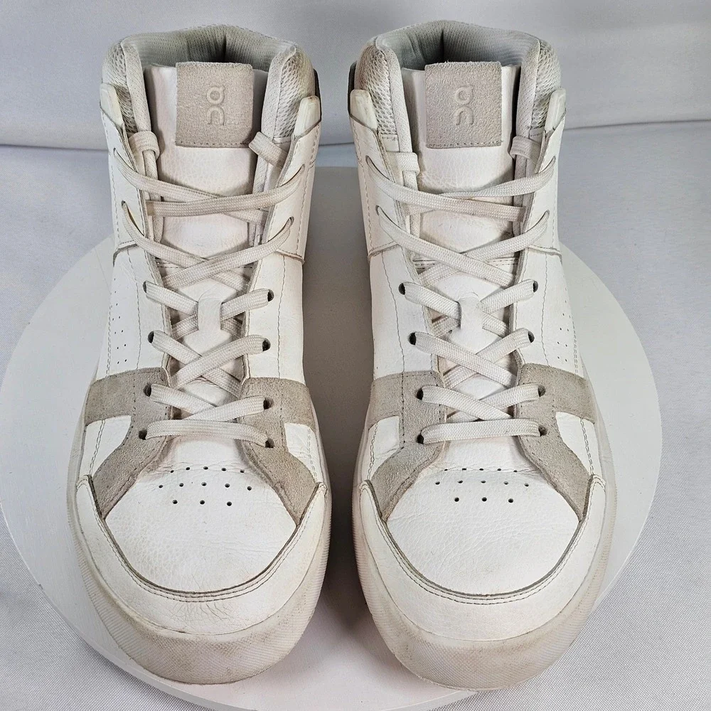 On Running The Roger Clubhouse Mid White Ivory‎ Womens 11 Sneakers 3WD11150248